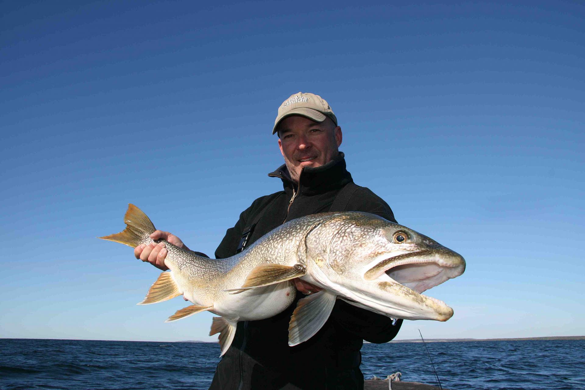 Two new world records in fishing