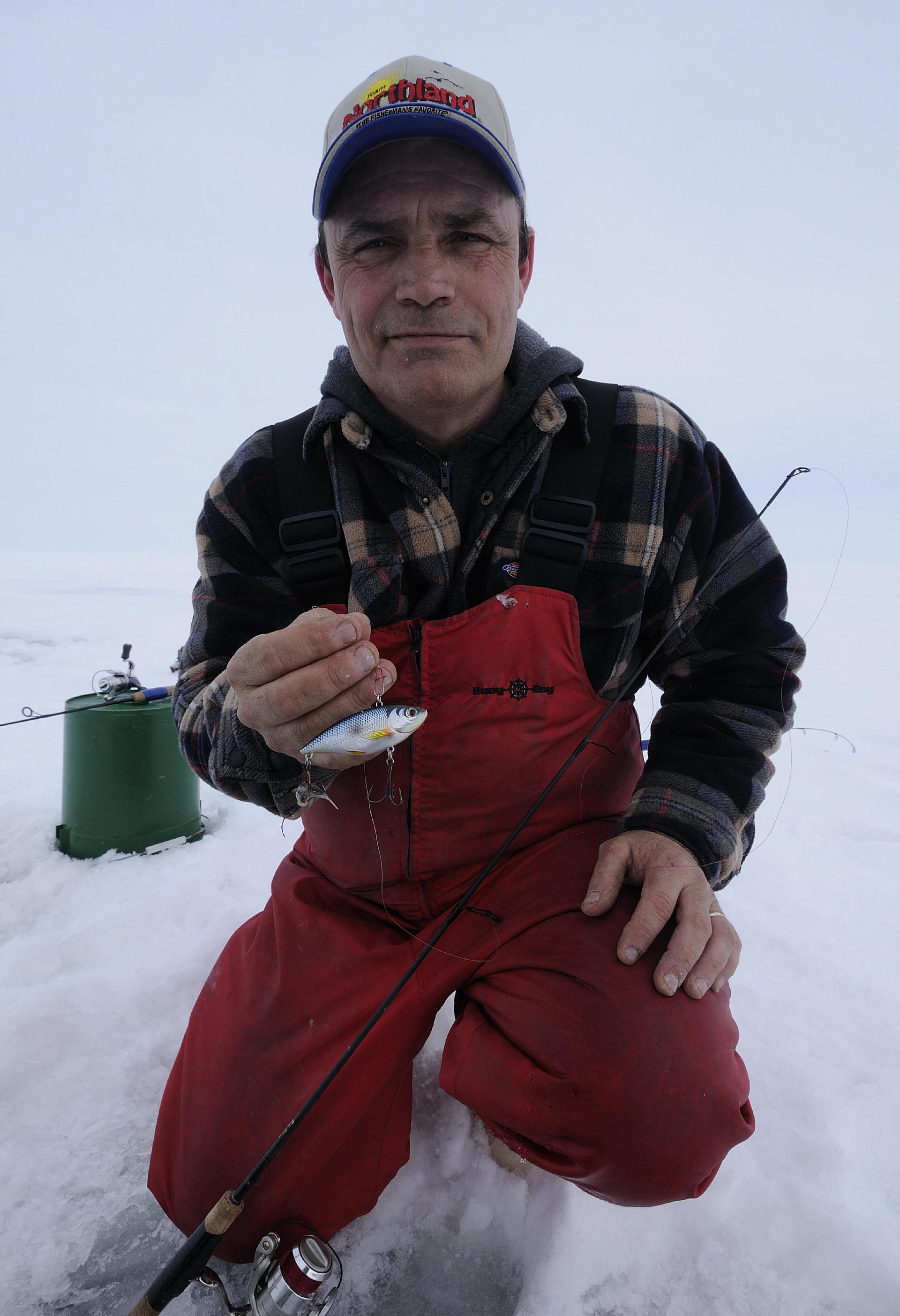 Roger Stearns was a pioneer on Lake Winnipeg, introducing the ice fishing world to the technique of using lipless crankbaits to catch giant walleyes 