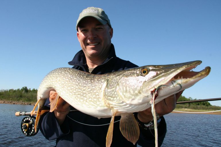 Giant Lake Trout and Pike on Lake Athabasca The movie • Outdoor Canada