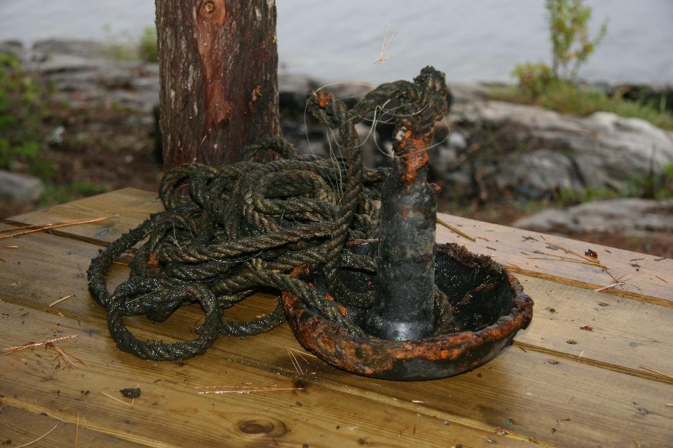 Anchor on! The old anchor I hooked into while scouring Beauchene's bottom for my lost rod