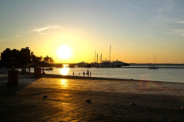 La Paz boardwalk at dusk