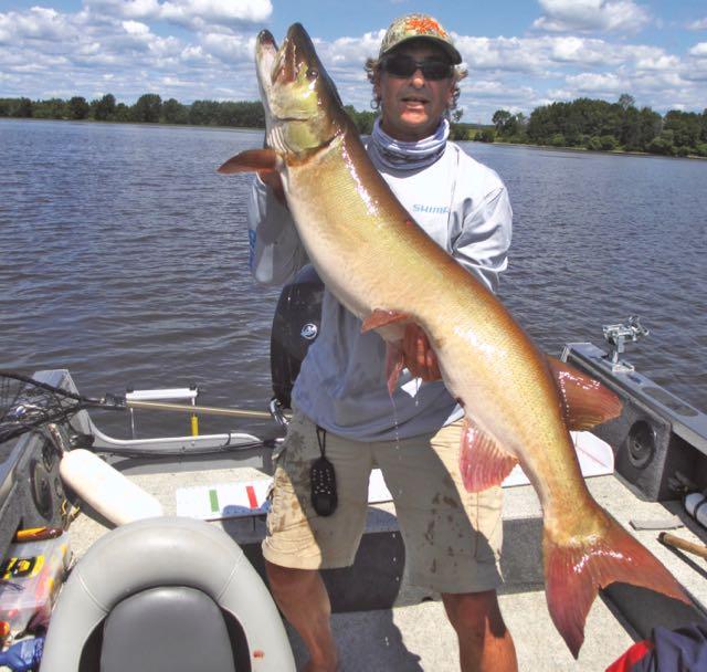 Muskie guide John Anderson works the Ottawa River’s current for giant fish. Credit: John Anderson.