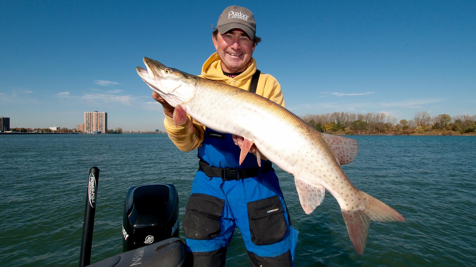 Why the world's top muskie anglers use small baits in the early season •  Outdoor Canada