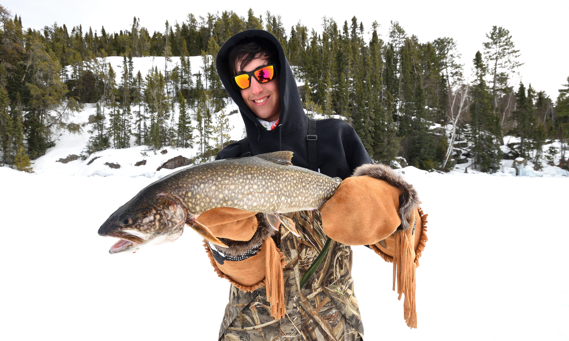 Why bead-chain swivels are a must when ice fishing • Outdoor Canada