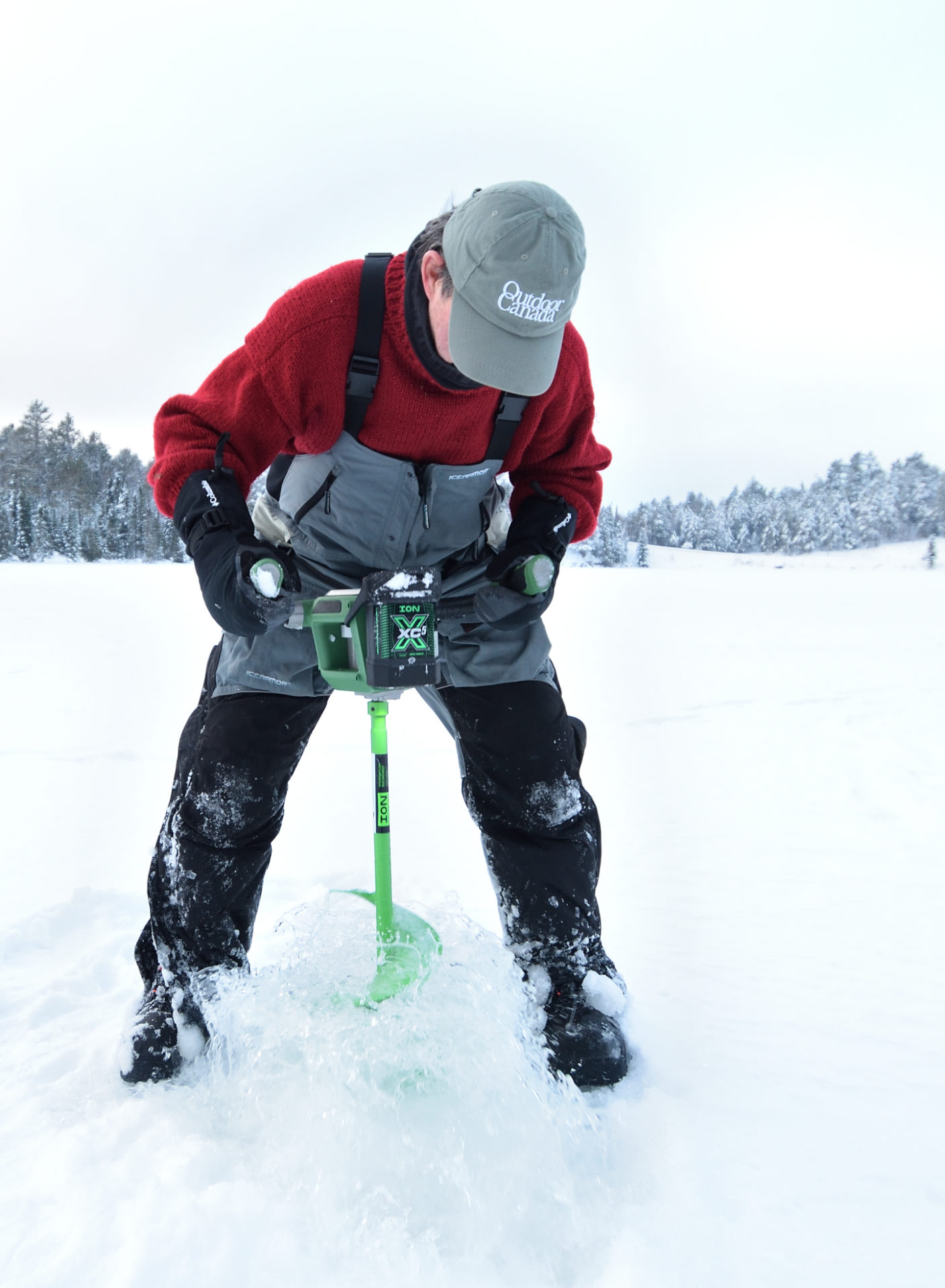 Who's ready? #livescope #icefishing #summitfishing #fishing @scheelssports  @reedsfishing @thornebros