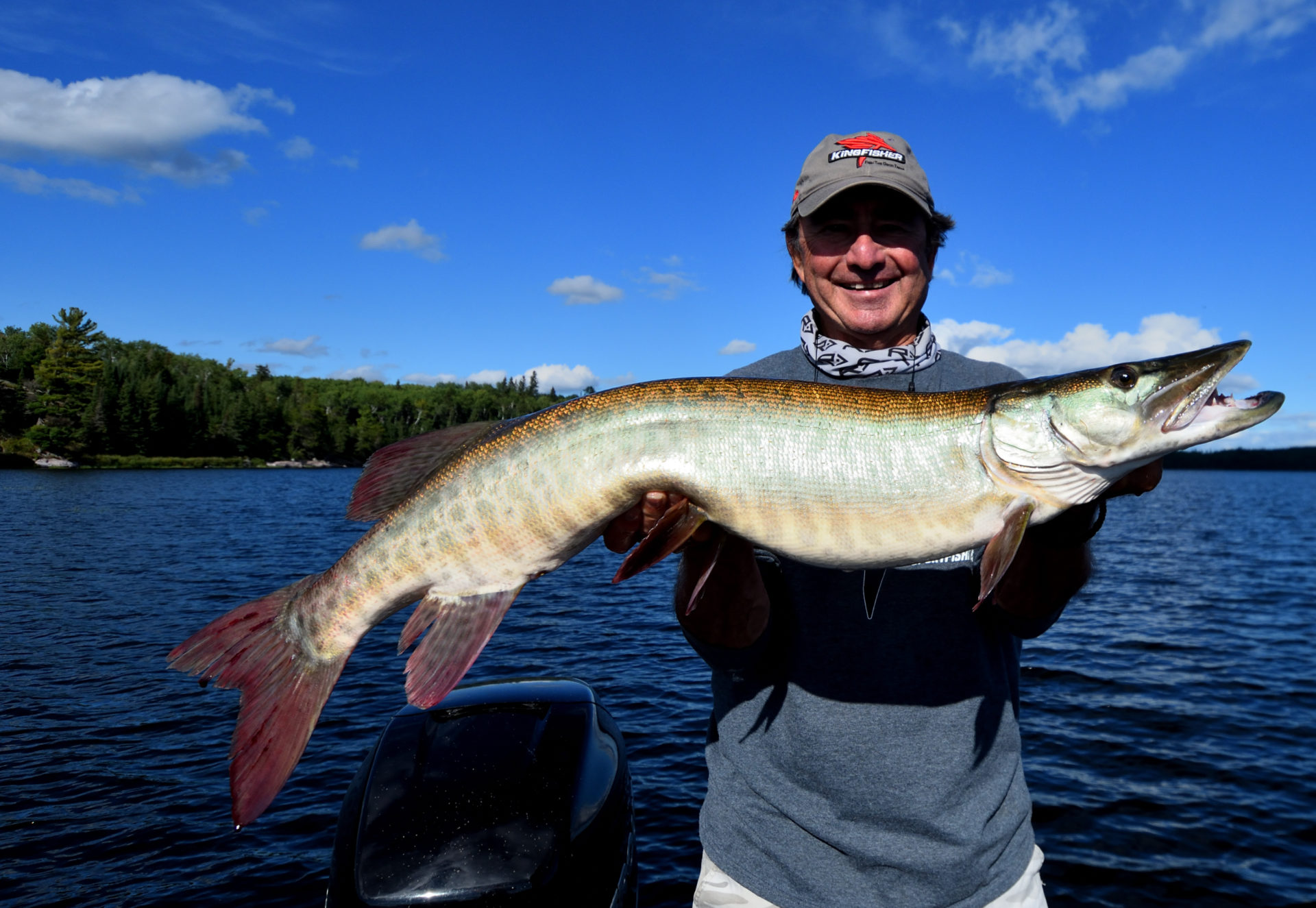 Answering your muskie-fishing questions about lure size & summer