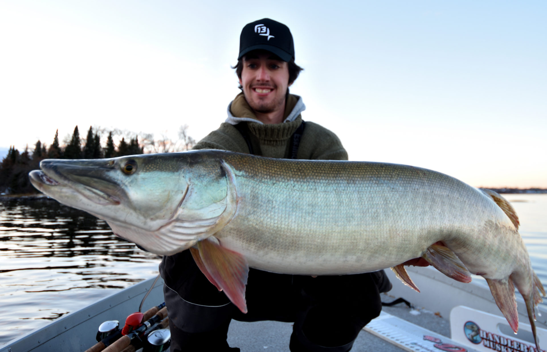 Answering your muskie-fishing questions about lure size & summer