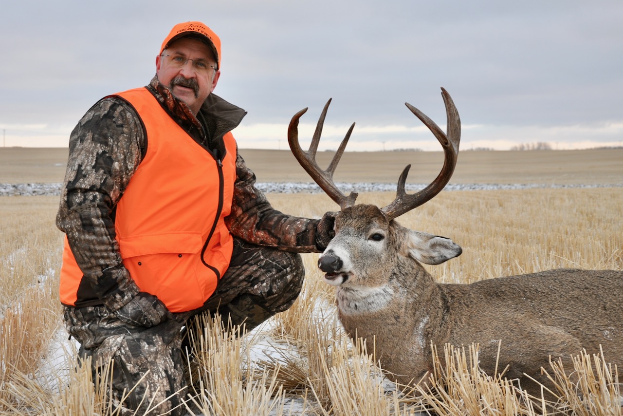 5 essential tips and strategies for hunting Canada's giant prairie