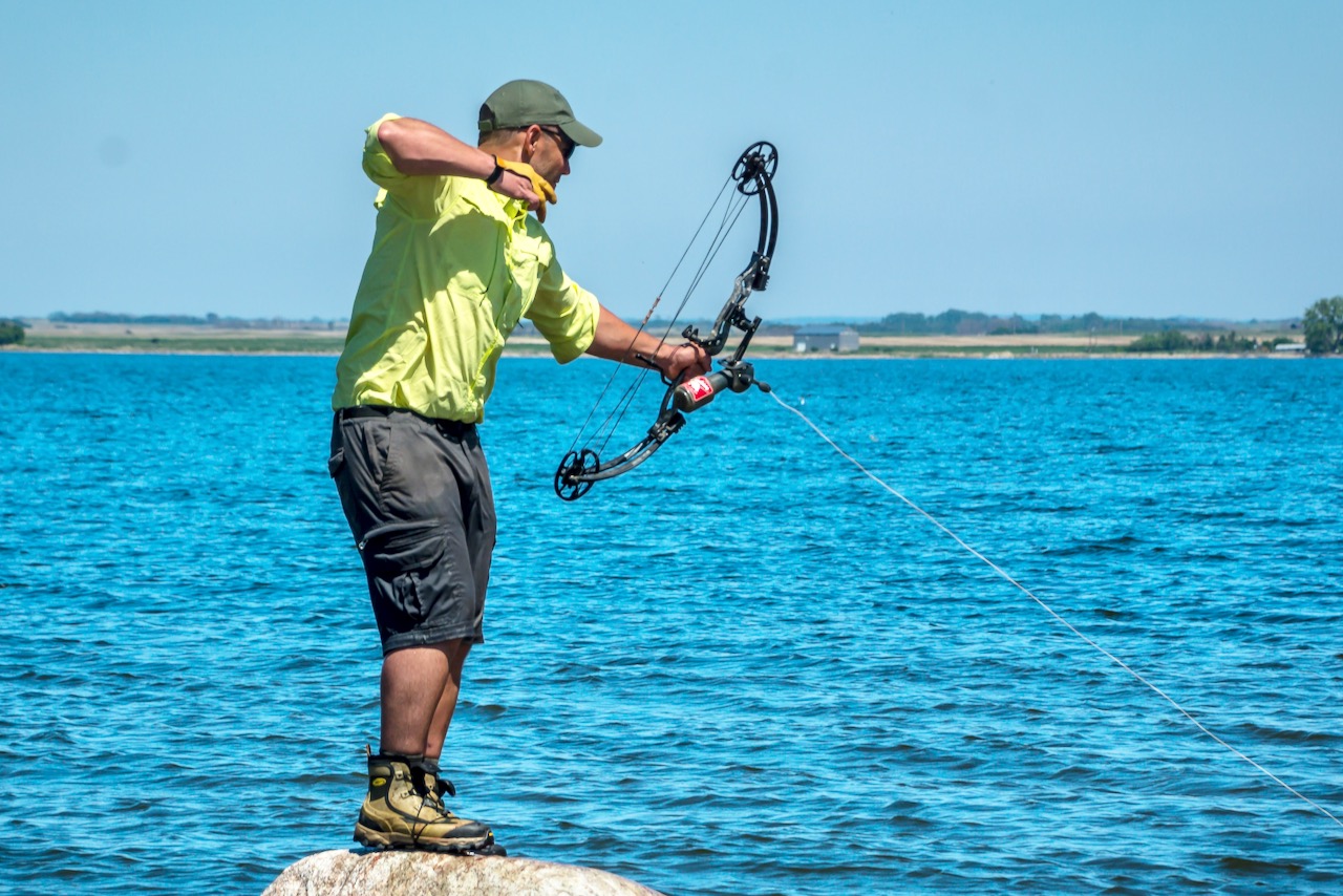 Interested in bowfishing? These expert tips on gear and tactics